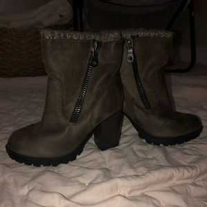 Heeled booties
